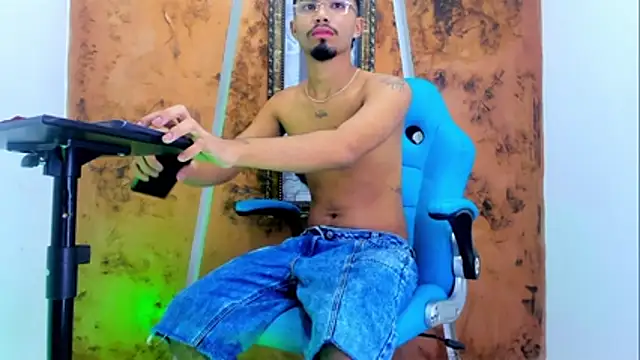 Baby sexdemon online show from 01-11-26, 08:14