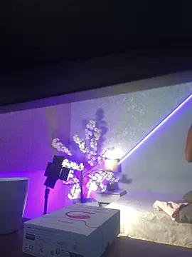 maaluh online show from 04-14-26, 04:02