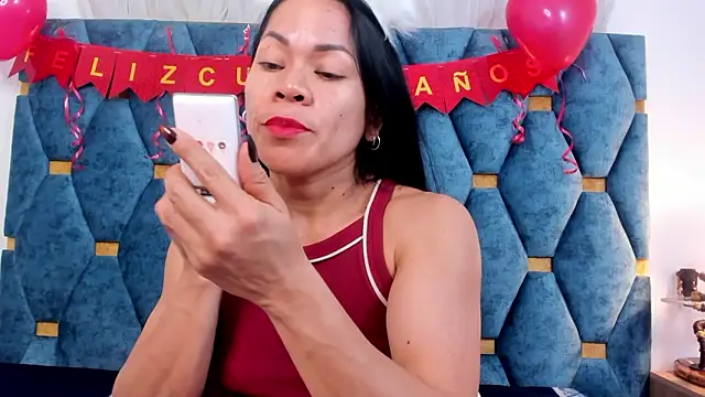 Snapshot of Michel_fitnes chatting on 02-24-26, 11:19 Michel fitnes online show from 02-24-26, 11:19