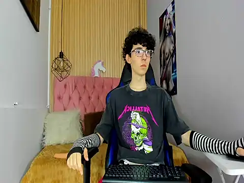 Syriussz online show from 02-07-26, 07:17