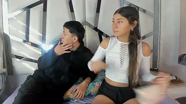 ScarlettAndLucas online show from 02-11-26, 12:32