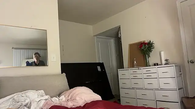 blondebunny999 999 online show from 02-16-26, 01:24