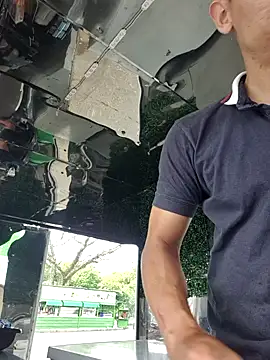 Andres storm online show from 04-05-26, 08:17