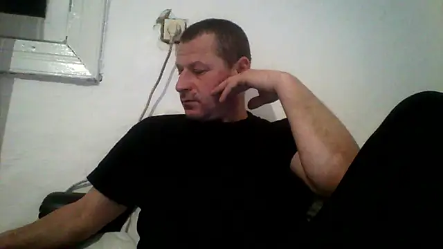 Snapshot of Ivan9iutt chatting on 01-14-26, 07:19 Ivan9iutt online show from 01-14-26, 07:19