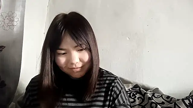 MollyAsian online show from 02-10-26, 05:11