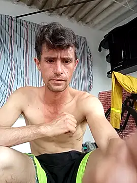 torvyHot online show from 02-10-26, 08:24