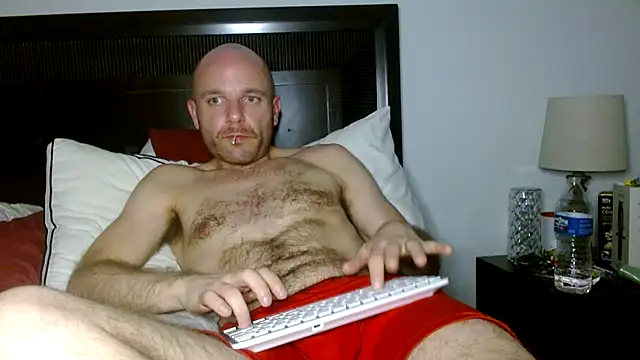 Snapshot of FrankieFuckMe chatting on 03-02-26, 01:41 FrankieFuckMe online show from 03-02-26, 01:41