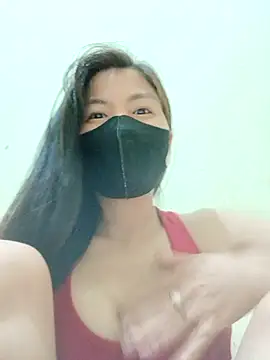 Snapshot of Lyly-68688 chatting on 02-16-26, 02:40 Lyly-68688 online show from 02-16-26, 02:40