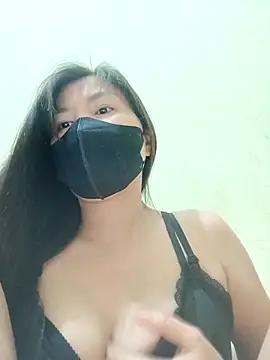 Snapshot of Lyly-68688 chatting on 03-31-26, 02:50 Lyly-68688 online show from 03-31-26, 02:50