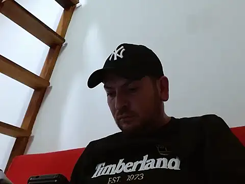 MrDominus online show from 01-12-26, 01:33