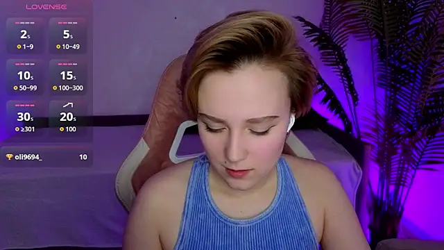 Snapshot of Ellie_Heavenly chatting on 02-02-26, 08:46 Ellie Heavenly online show from 02-02-26, 08:46