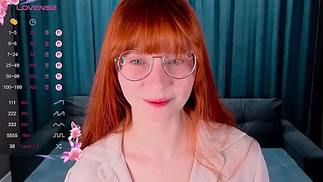 Snapshot of CatherineCummi chatting on 04-11-26, 11:03 CatherineCummi online show from 04-11-26, 11:03