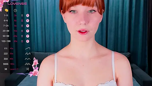 Snapshot of CatherineCummi chatting on 04-13-26, 07:25 CatherineCummi online show from 04-13-26, 07:25