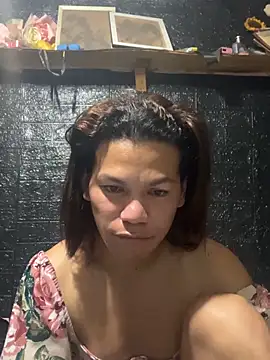 HugeAgatha online show from 02-18-26, 09:11