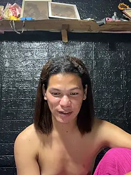 HugeAgatha online show from 02-22-26, 09:52