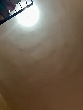 l0n3ly w0lf online show from 01-12-26, 06:35