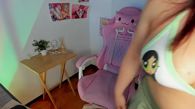 Snapshot of Ale_Alej chatting on 02-28-26, 12:39 Ale Alej online show from 02-28-26, 12:39