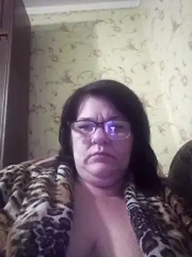 NysiOlsen online show from 04-06-26, 03:46