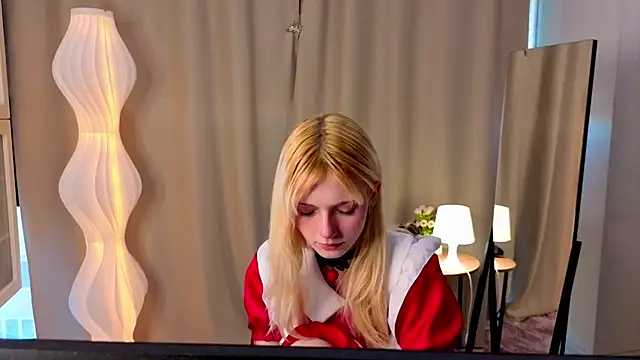 JuanaSumma online show from 02-10-26, 06:17