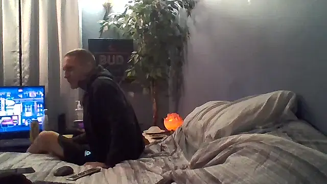 hotnready42069 online show from 01-12-26, 11:21