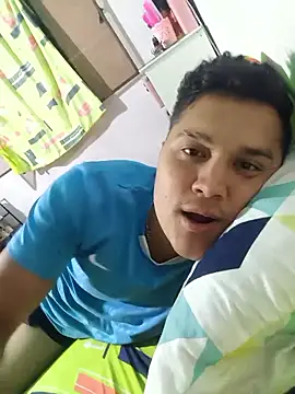 Lion-y-katy online show from 01-13-26, 02:39