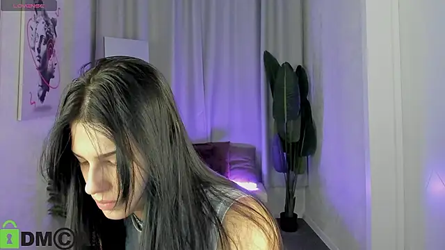 Snapshot of Leslie_Wholsh chatting on 02-18-26, 09:38 Leslie Wholsh online show from 02-18-26, 09:38