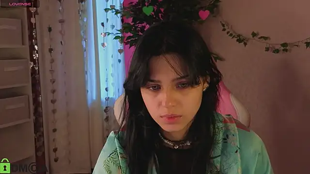 Snapshot of Leslie_Wholsh chatting on 03-02-26, 09:16 Leslie Wholsh online show from 03-02-26, 09:16