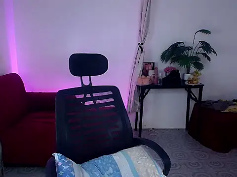 Snapshot of Callmesuesue chatting on 03-02-26, 05:52 Callmesuesue online show from 03-02-26, 05:52