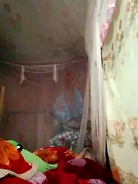 Snapshot of Hin-ni chatting on 02-12-26, 07:31 Hin-ni online show from 02-12-26, 07:31