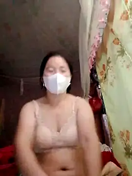 Snapshot of Hin-ni chatting on 02-26-26, 04:50 Hin-ni online show from 02-26-26, 04:50