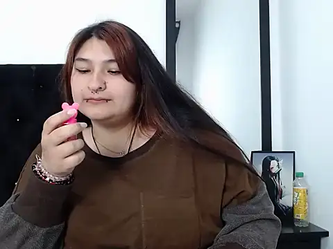 LauraHorny69 online show from 01-13-26, 07:41