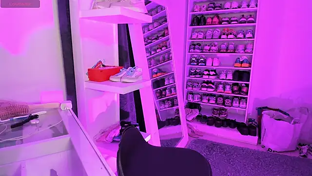 Snapshot of Amberprincess2 chatting on 01-31-26, 07:11 Amberprincess2 online show from 01-31-26, 07:11