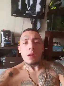 Snapshot of MuguelMillerr chatting on 02-01-26, 05:55 MuguelMillerr online show from 02-01-26, 05:55