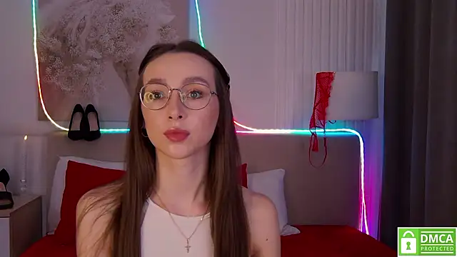 Emily Simon online show from 02-06-26, 05:23