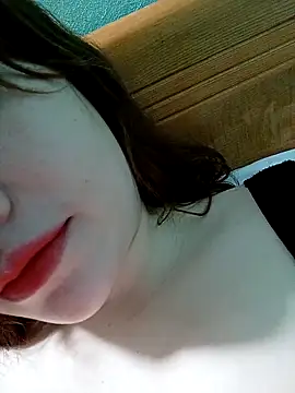 lylinhjim online show from 02-23-26, 07:50