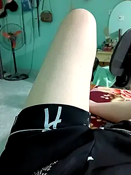 lylinhjim online show from 03-01-26, 09:17