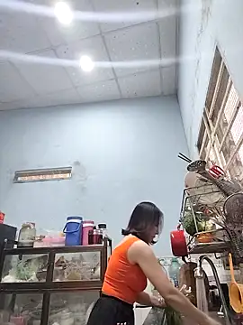 Famrita online show from 02-16-26, 01:24