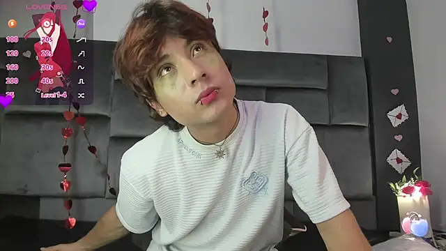 Snapshot of Liam_Grant chatting on 02-21-26, 06:31 Liam Grant online show from 02-21-26, 06:31