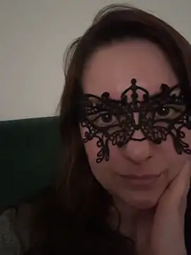 Snapshot of ScarlettSnow1 chatting on 01-15-26, 03:27 ScarlettSnow1 online show from 01-15-26, 03:27