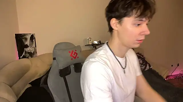 VanthonyV online show from 01-16-26, 06:12