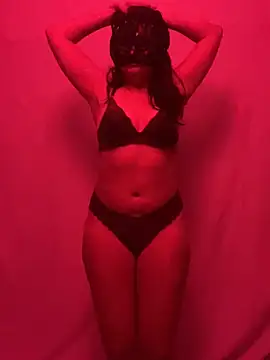 Leonoraaa online show from 03-18-26, 12:58