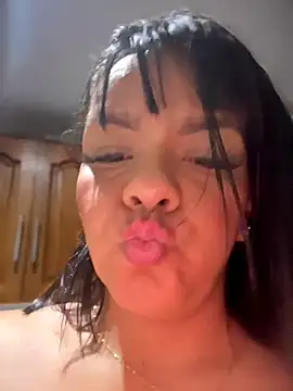 Snapshot of Your_HoneyXXX chatting on 02-28-26, 06:14 Your HoneyXXX online show from 02-28-26, 06:14