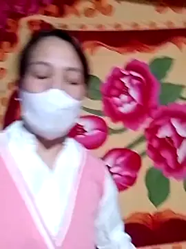 Gummiesu online show from 01-17-26, 07:39