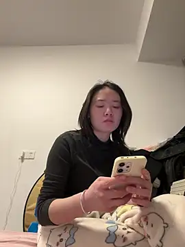 Cheating-wife online show from 03-25-26, 12:33