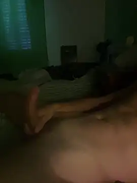 Snapshot of joanzy chatting on 01-15-26, 10:42 joanzy online show from 01-15-26, 10:42