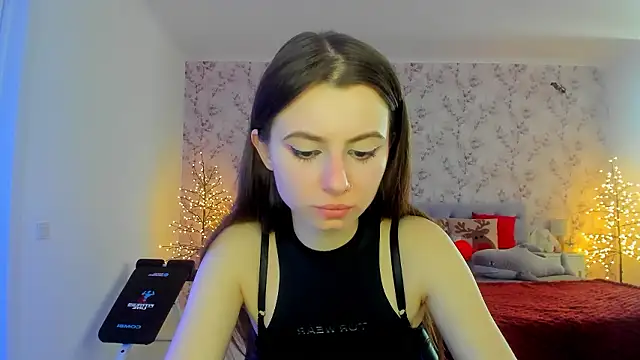 Snapshot of Hot_Molly5 chatting on 02-19-26, 11:50 Hot Molly5 online show from 02-19-26, 11:50