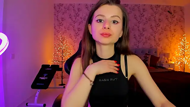 Snapshot of Hot_Molly5 chatting on 02-21-26, 01:17 Hot Molly5 online show from 02-21-26, 01:17