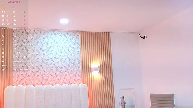 Snapshot of Amira_Alzahra chatting on 02-23-26, 05:16 Amira Alzahra online show from 02-23-26, 05:16