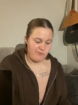 justsomeoneuknow online show from 02-17-26, 07:53