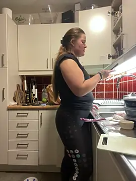 justsomeoneuknow online show from 02-19-26, 06:26